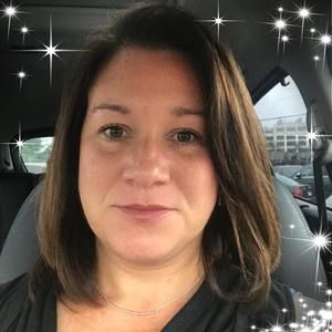 Meet your Posher, Dana hoosigian